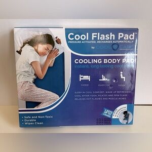 Cool Flash Pad- Gel Cooling Pad For Bed NIB